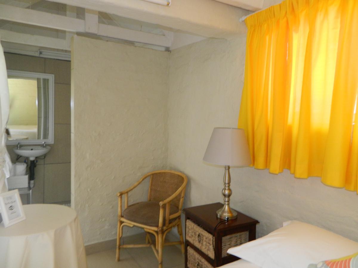Guest House Gabby Klerksdorp Exterior photo