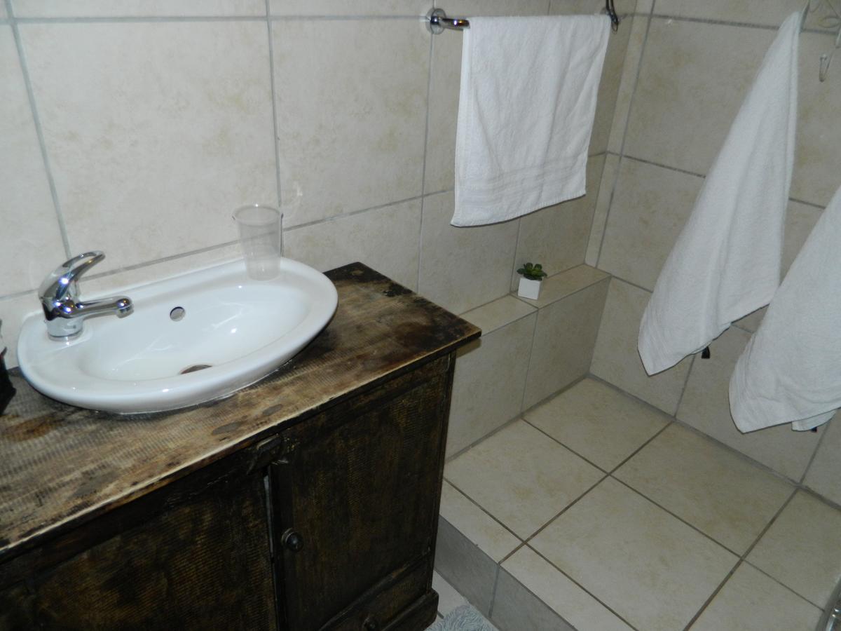 Guest House Gabby Klerksdorp Exterior photo